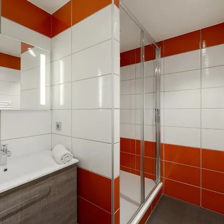 Renove Avec Retour Aux Pieds, Balcon Et Parking Gratuit - Fr-1-181-1924 Apartment La Plagne-Tarentaise