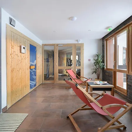 Apartamento Renove Avec Retour Aux Pieds, Balcon Et Parking Gratuit - Fr-1-181-1924 *